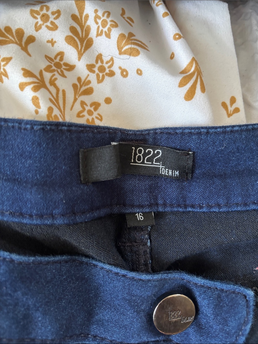 1822 Denim Dark Navy Bermuda Shorts with Front Seam - Picture 2 of 4